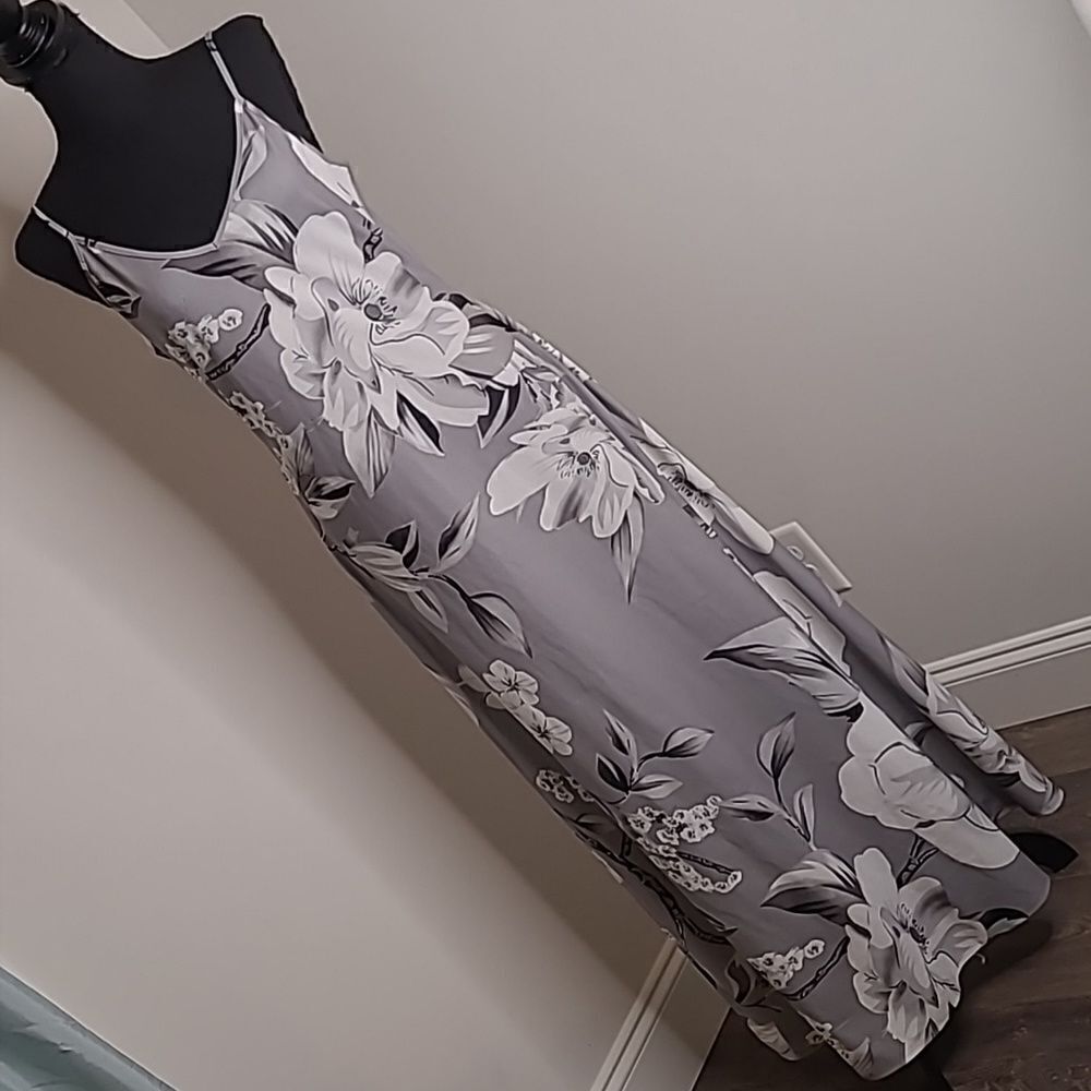 Emory Rose sz M Maxie dress, spaghetti straps - Picture 1 of 8
